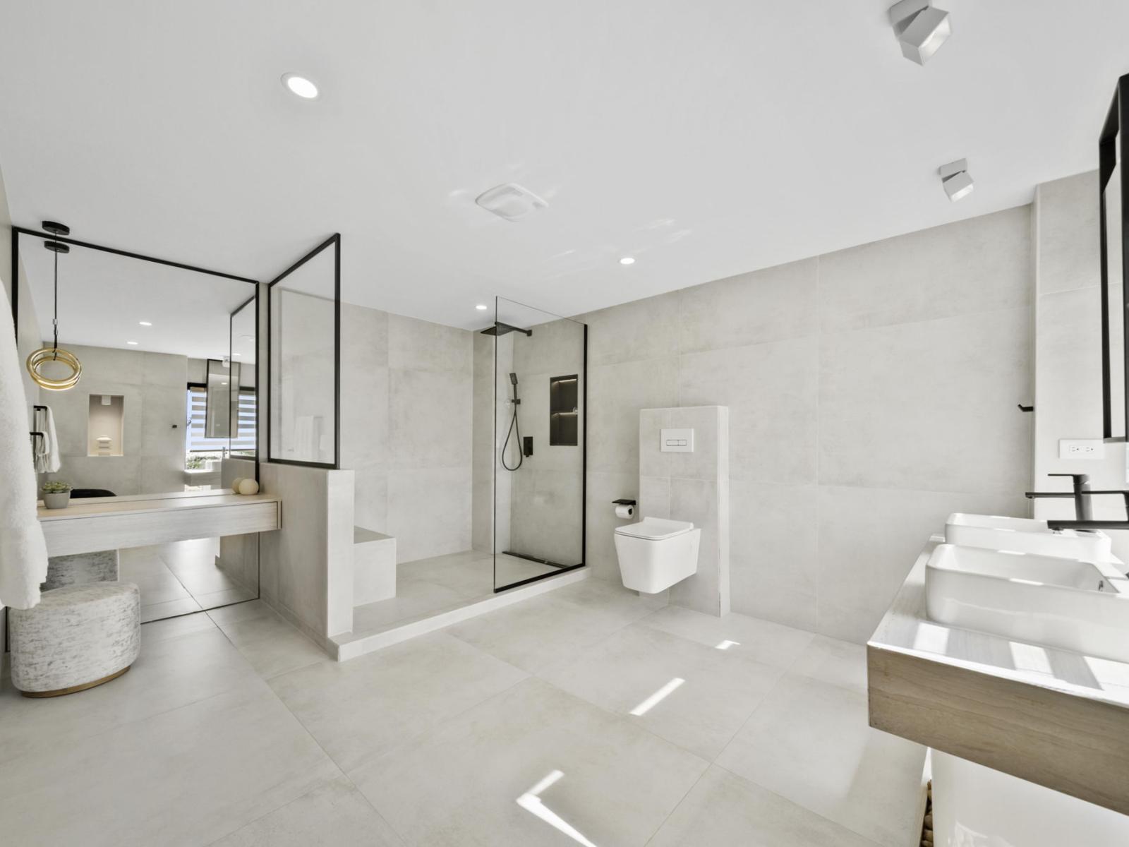 Very spacious and modern main bathroom