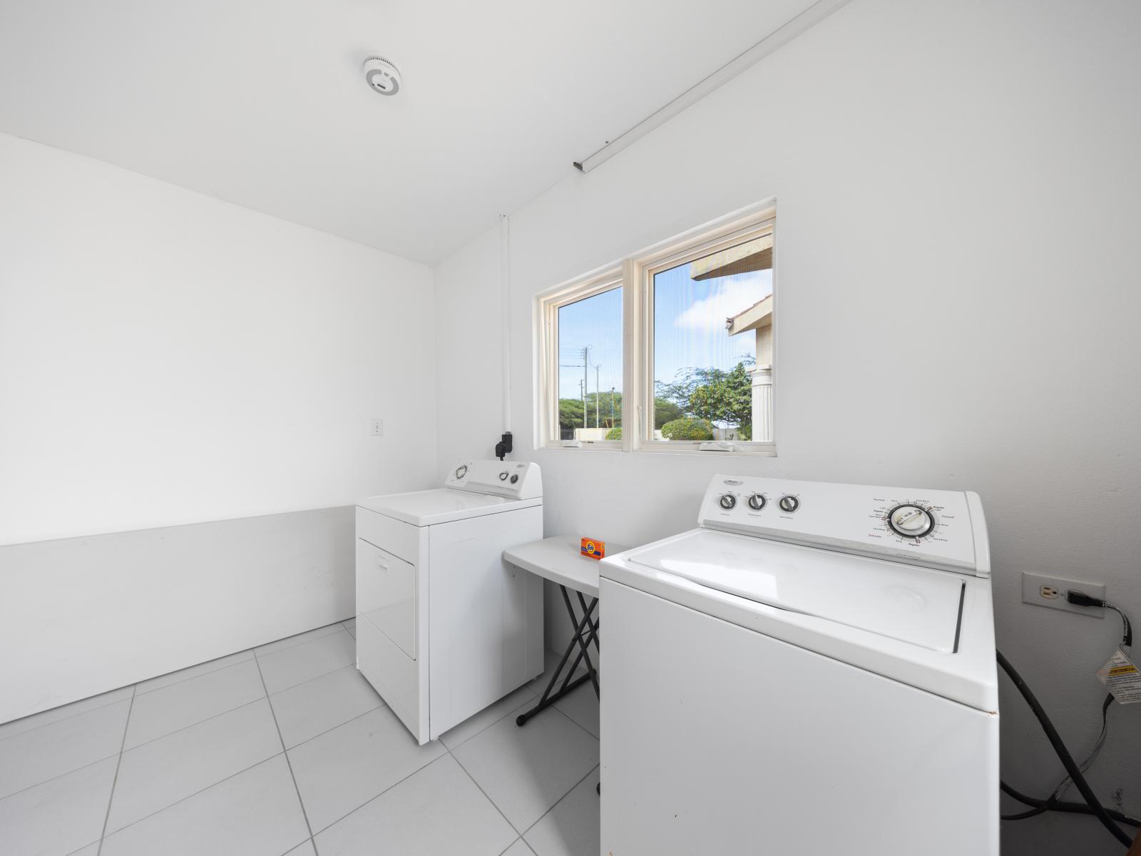 Experience convenience and efficiency with our laundry room, equipped with a washer and dryer for all your needs, from refreshing beach towels to washing vacation wardrobes.