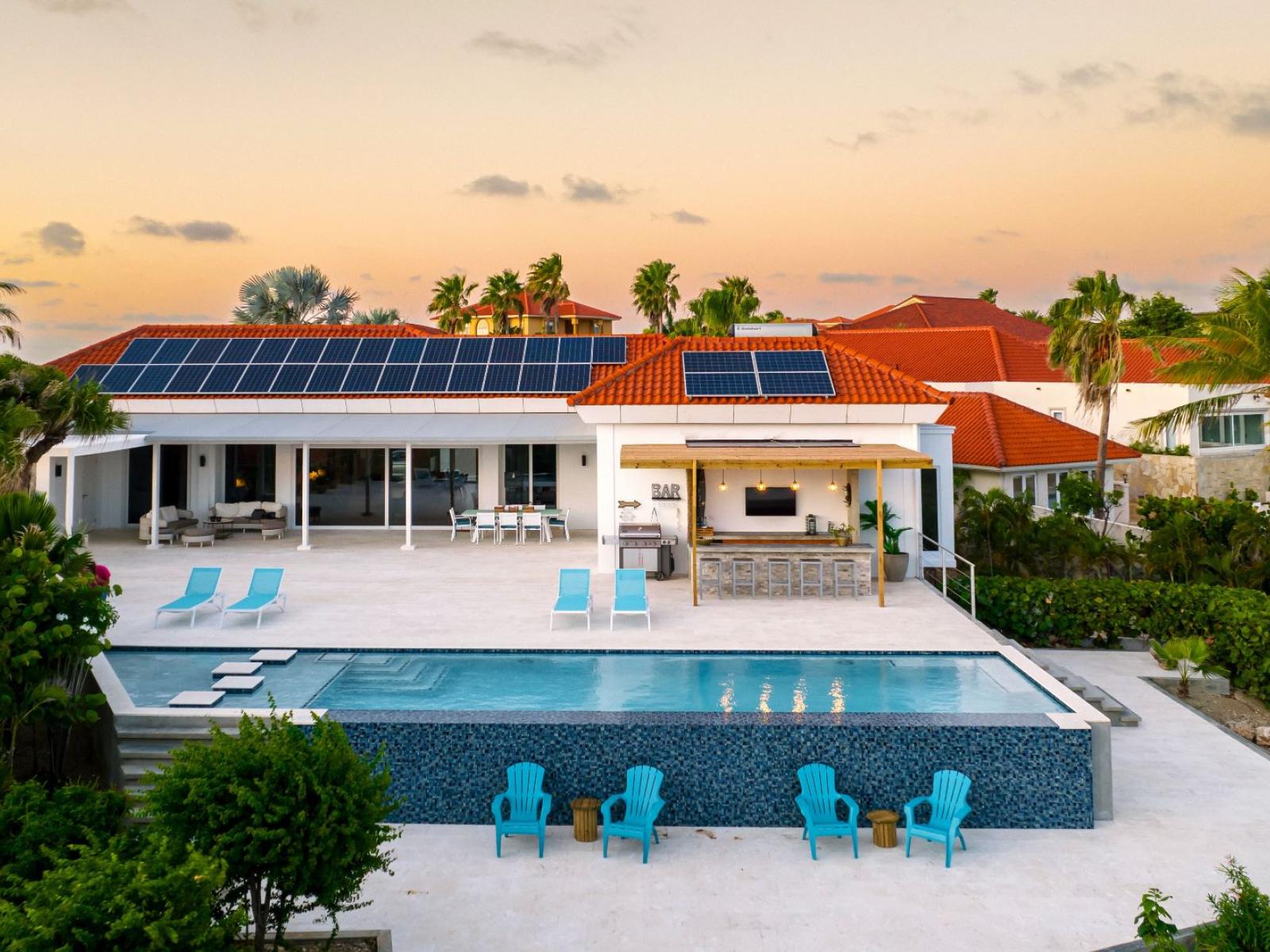 Private pool Villa with ocean view