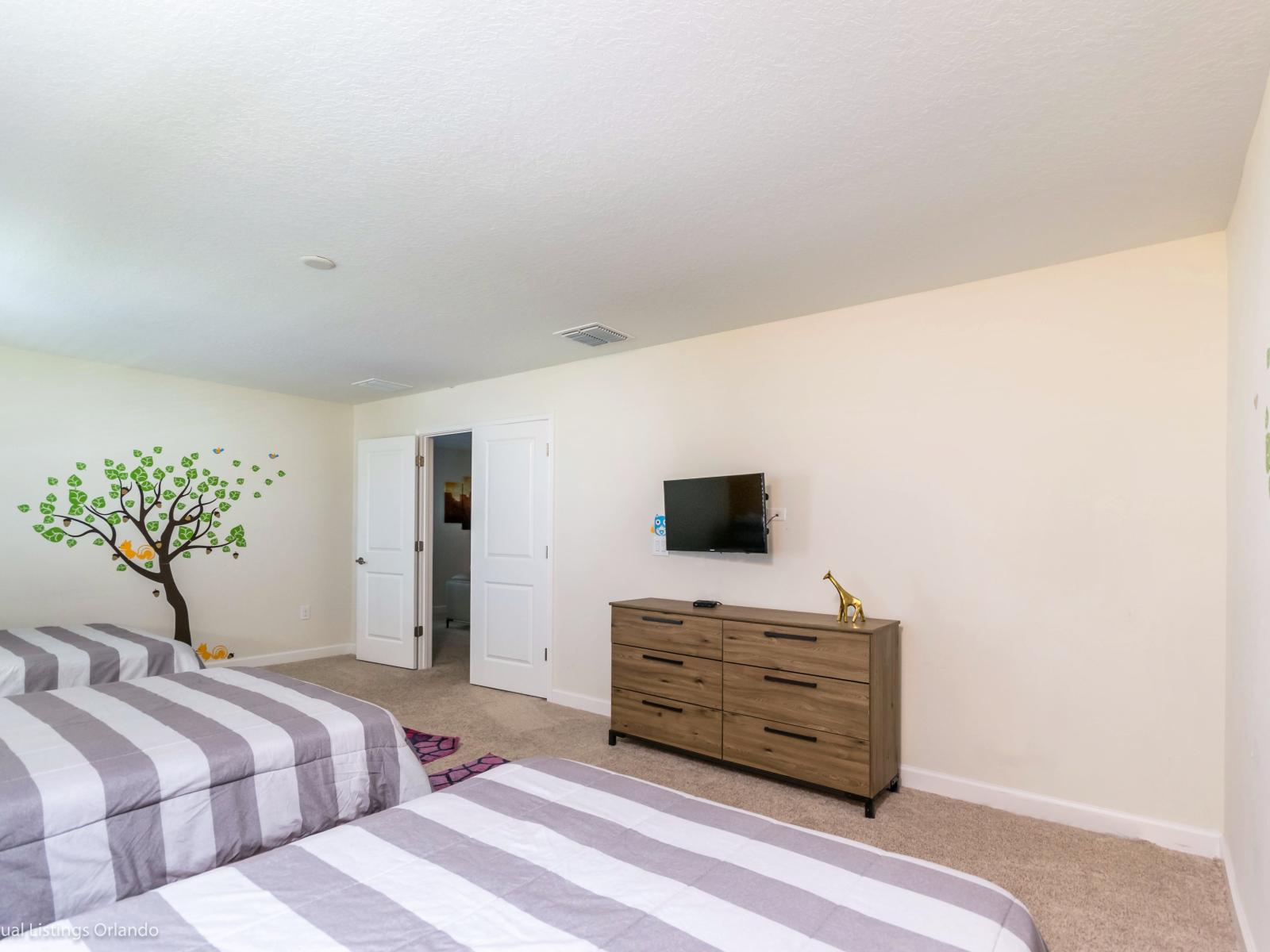 Comfy Bedroom of the Home in Davenport Florida - Smart TV and Netflix - Spacious bedroom offering comfort and style - Comfortable beds for restful nights