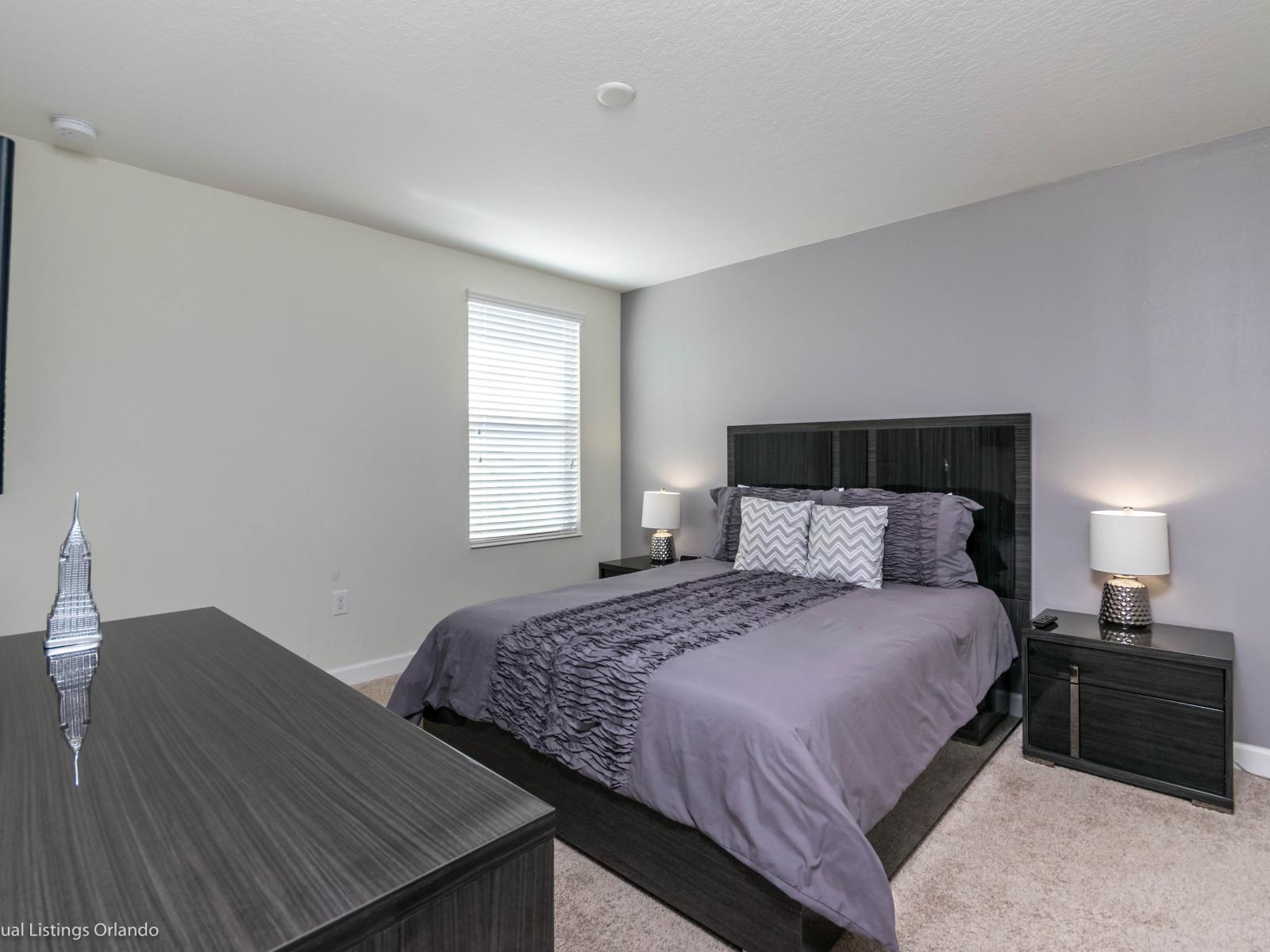 Elegant Bedroom of the Home in Davenport Florida - Comfy pillows and a good book, the ultimate retreat for a good vacation - Smart TV and Netflix