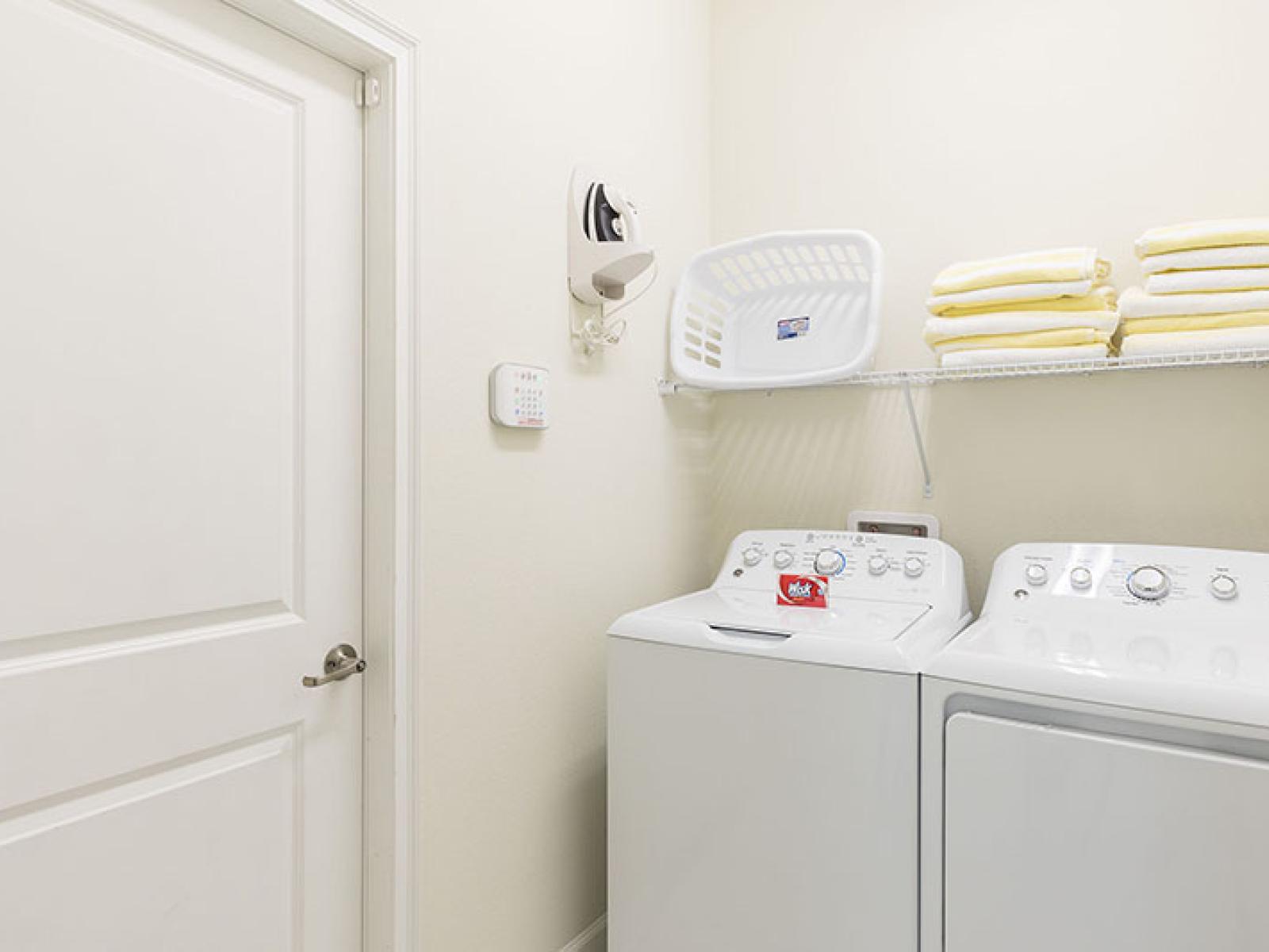 Clean Laundry Room of the Home in Davenport Florida - Take advantage of modern laundry facilities - Making it easy for you to keep your wardrobe in top condition