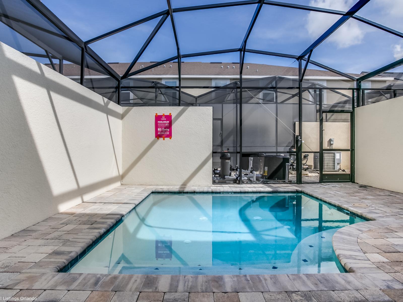 Amazing private pool of the townhouse in Kissimmee Florida - Experience paradise at pool oasis - Sparkling waters that beckon you to dive in and unwind - Dive into a refreshing poolside escape