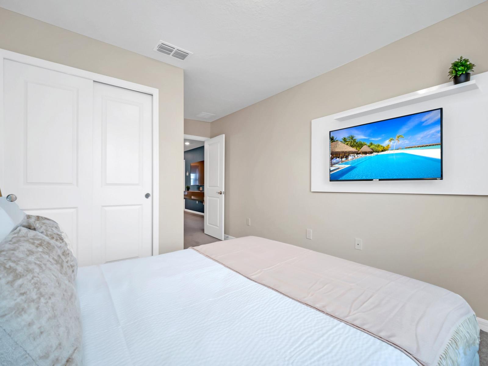 Relax and recharge: Experience tranquility in our inviting bedroom.