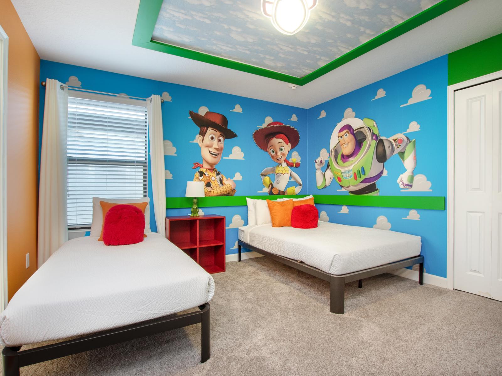 Adventure awaits in our playful themed bedroom for kids – perfect for little explorers!