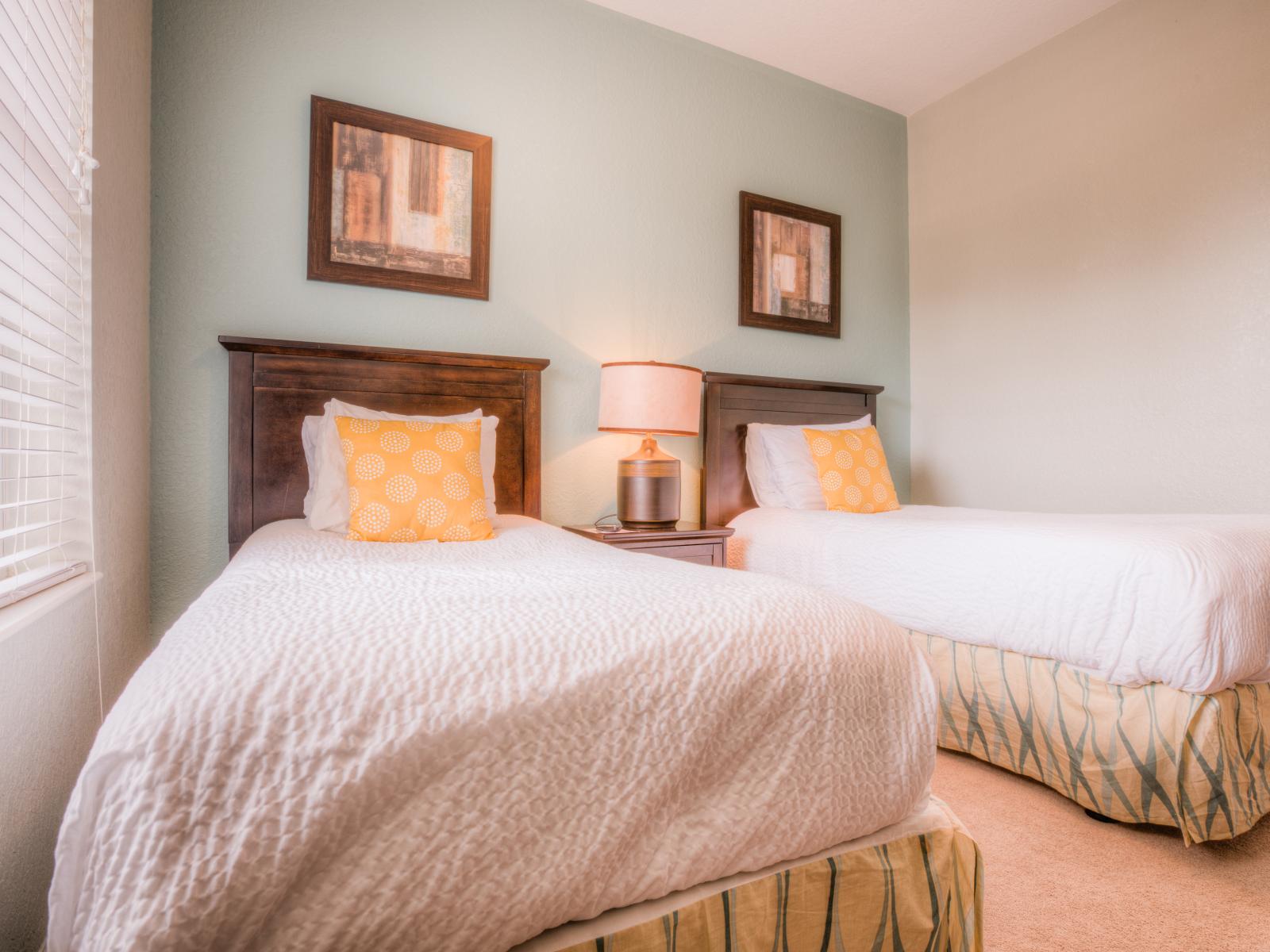 Experience the essence of relaxation in this soothing and inviting bedroom at Vista Cay Resort. The serene ambiance and comfortable furnishings create a perfect retreat for unwinding and rejuvenating during your stay.