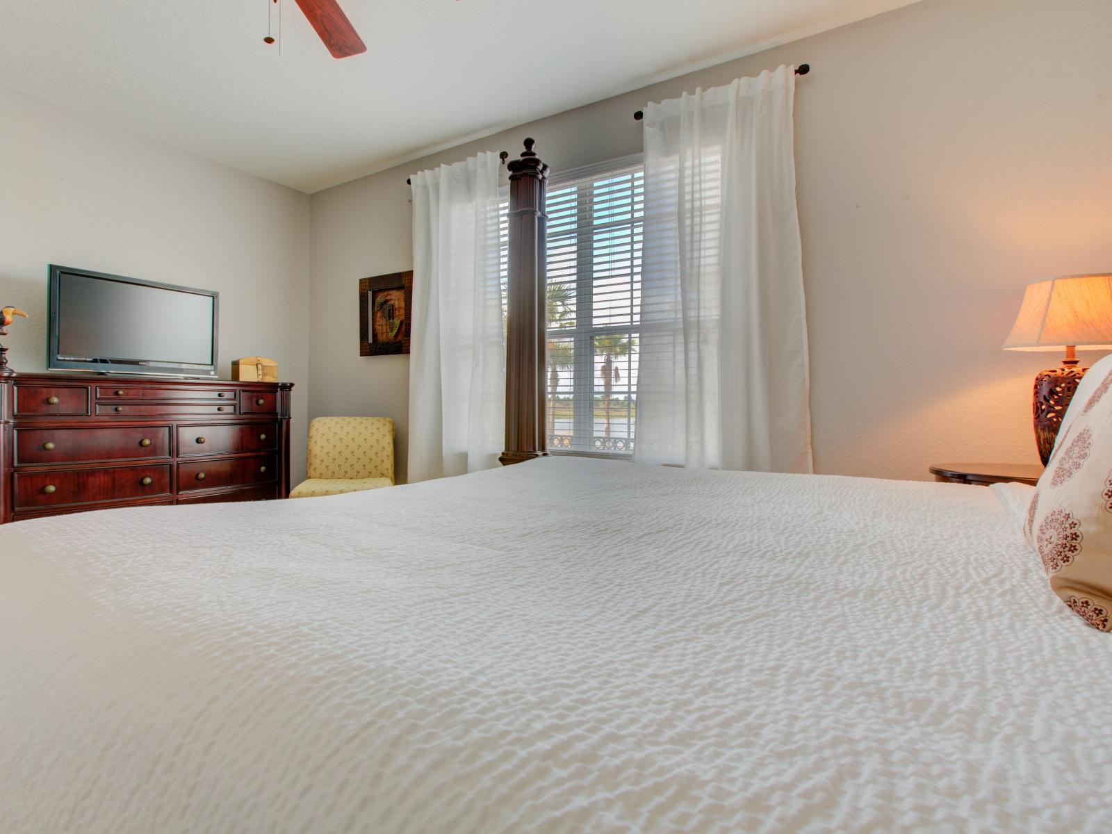 This bedroom emanates a sense of warmth and tranquility. With its rustic charm and organic textures, it offers a peaceful retreat where nature's embrace meets restful slumber.