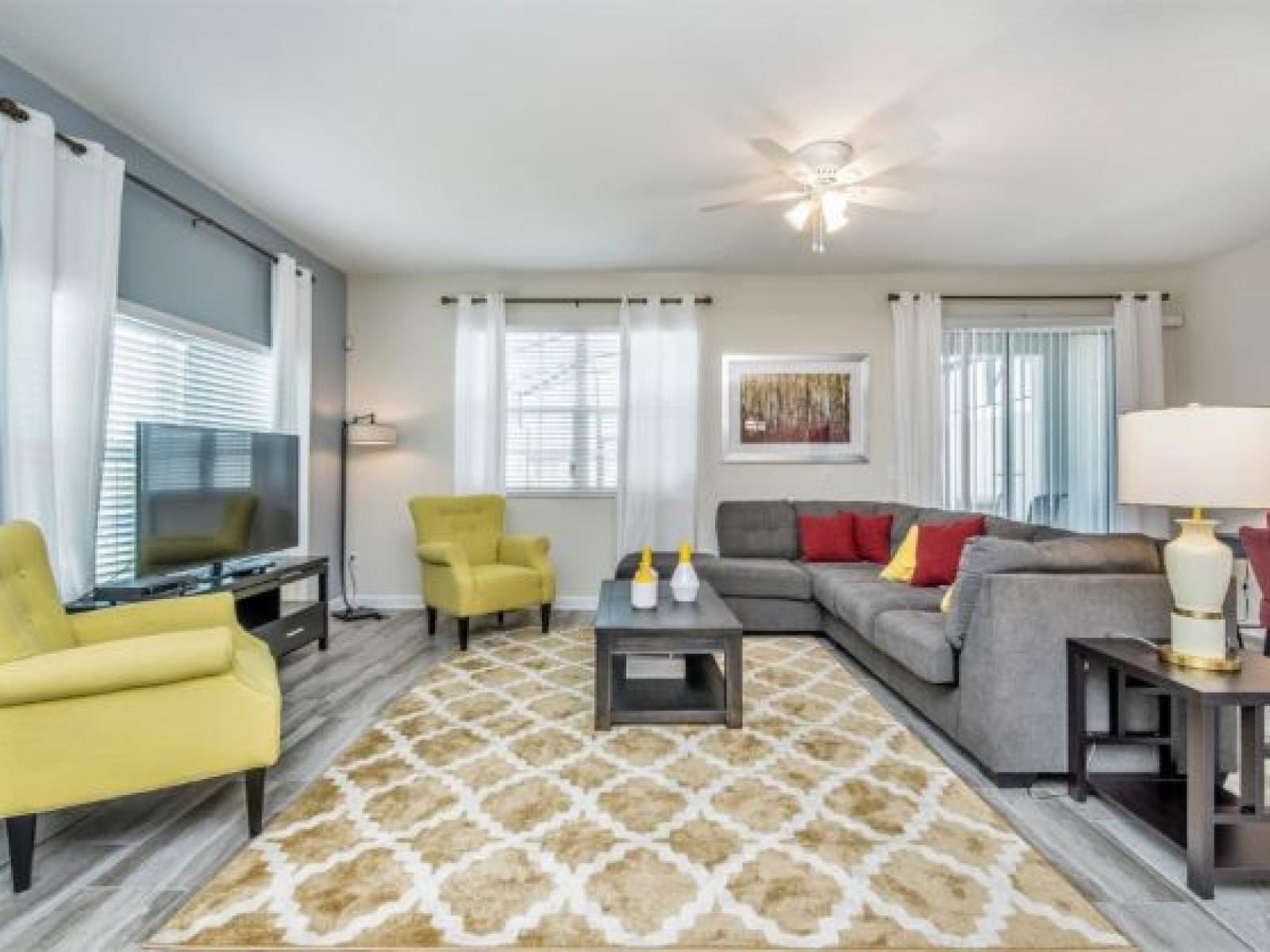 Perfect for leisure: Enjoy relaxation and entertainment in our inviting living area.