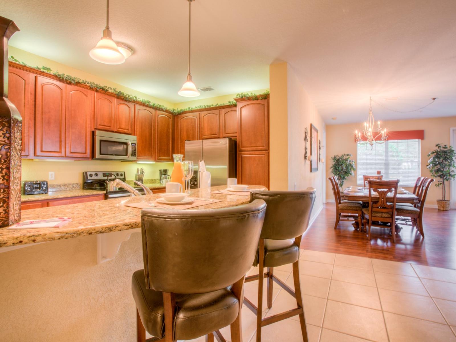 From casual breakfasts to entertaining guests, this chic kitchen and dining area invites you to indulge in the joy of both cooking and camaraderie.