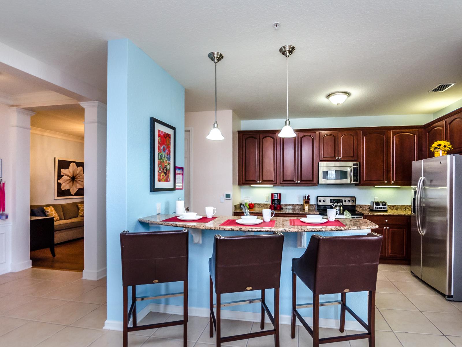 Culinary heaven of the condo in Orlando - Plenty of space to work according to your ease - Sufficient storage space - Fully equipped with accessories - High chairs available - Beautiful decoration