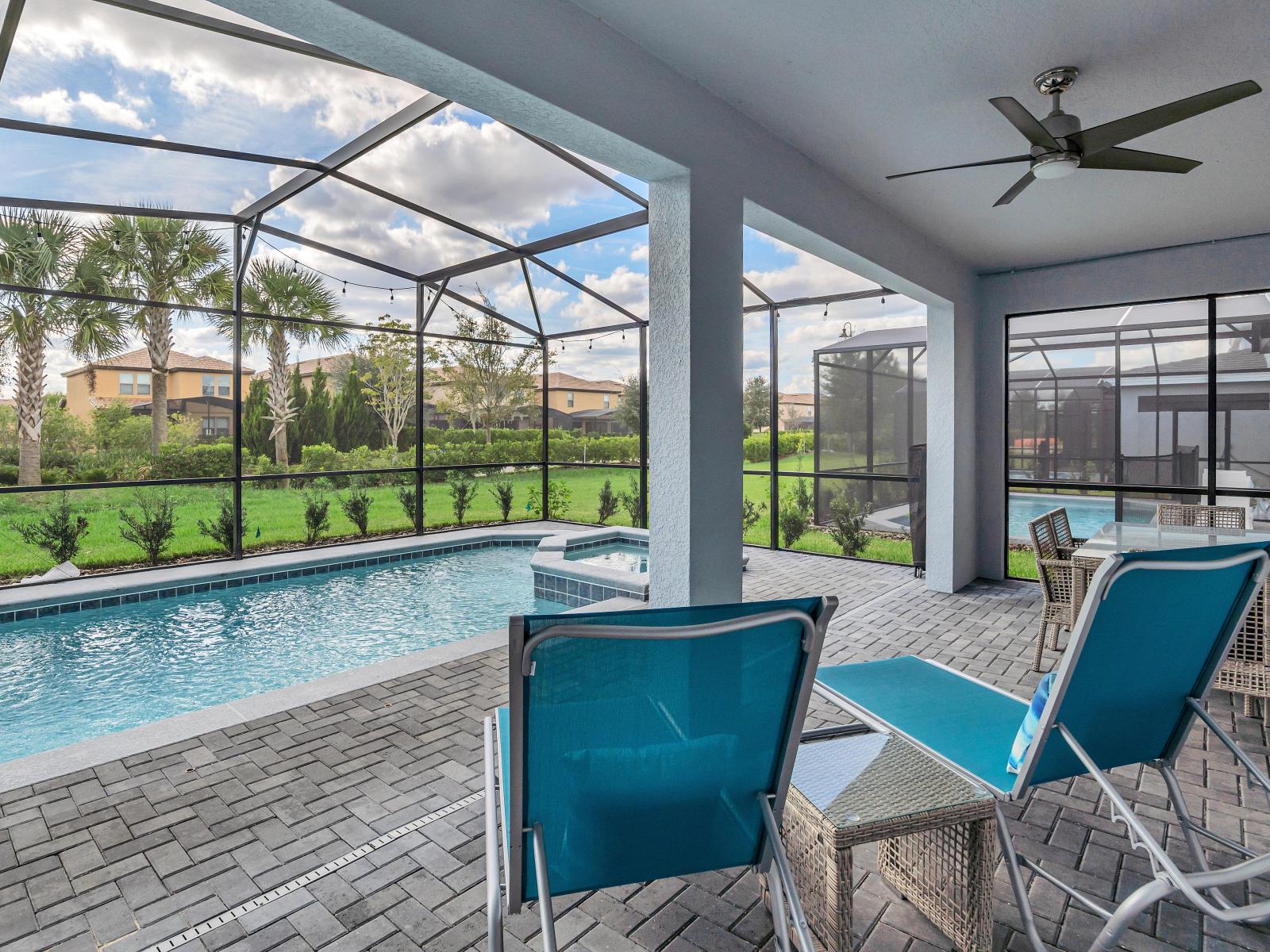 7399 Oakmoss Loop_Pool