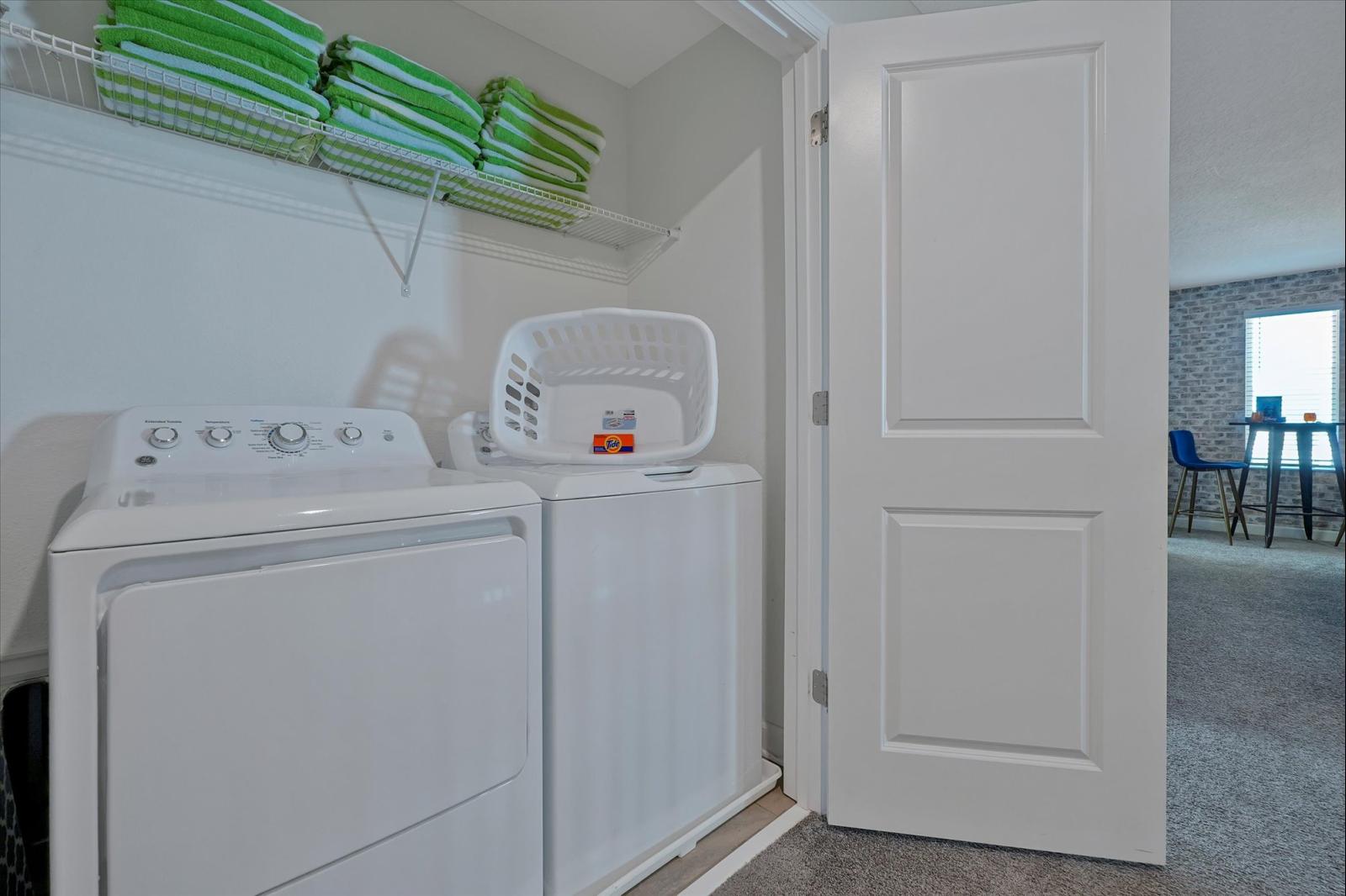 Laundry Room w/Pool Towels