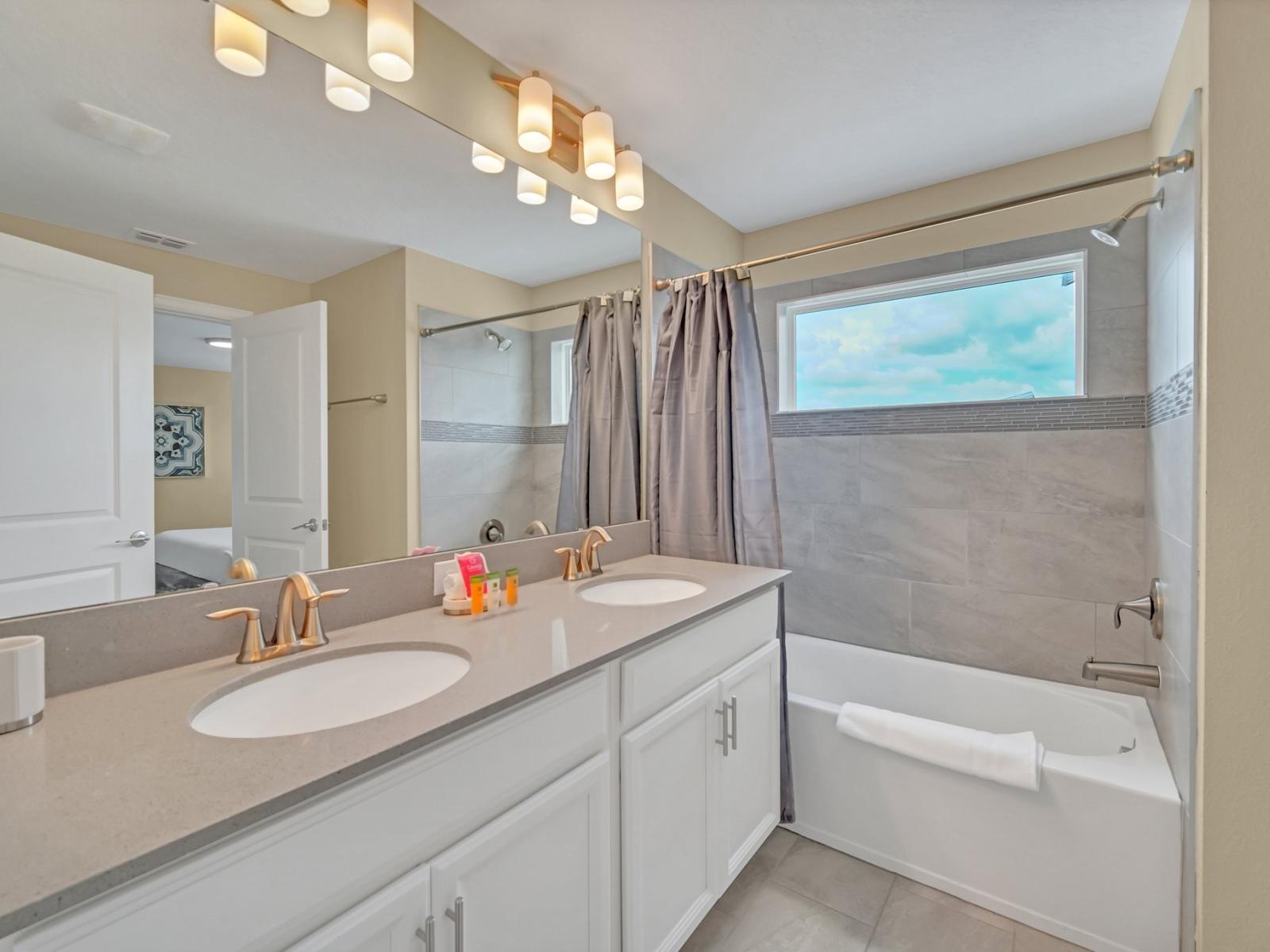 Big and spacious bathroom with enough space to experience a hassle-free vacation.