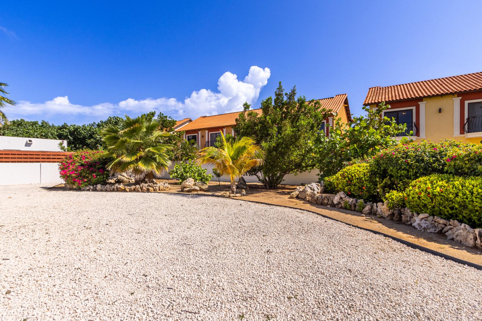 Embrace coastal living at its best! Our prime location puts you mere moments from the sun, sand, and surf. Dive into seaside bliss and create unforgettable beachside memories.