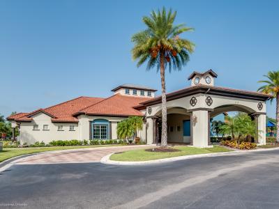 Bella Vida Resort Entrance