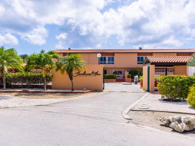 Jardines del Mar main entrance with gate