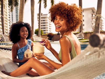 Four Seasons Hotel Miami Pool Palm Grove Hammocks 3