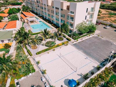 Beach tennis courts for your entertainment