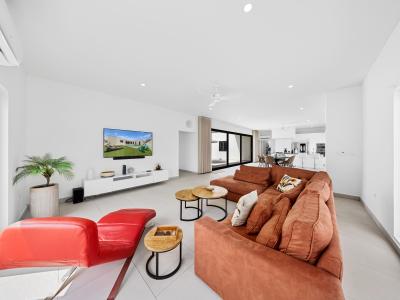 Well-designed living area of the home  in Noord, Aruba - Enjoy the comfy arrangement of sofas for your utmost comfort - Elegantly decorated space providing a refreshing ambiance - Availability of smart TV and Netflix  for entertainment