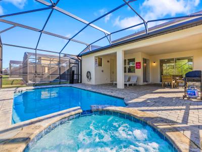 Private Pool! Flow rider Amenity! Near Disney World!