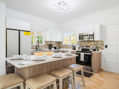 Fully equipped kitchen