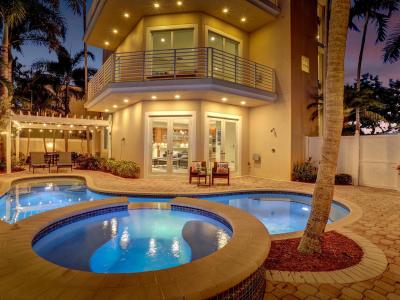 The Nia Tower Ultimate Luxury Beach House