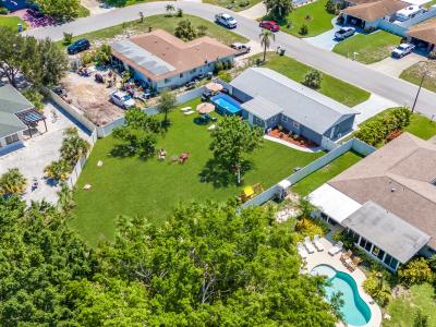 Paradise Haven- Amazing 4BR Oasis with Pool
