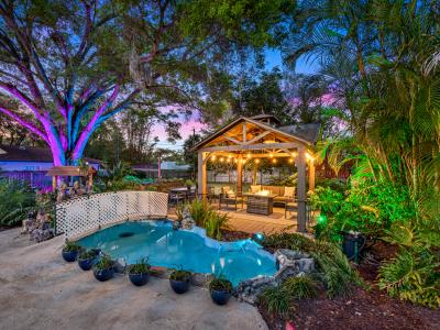 Luxury Retreat: Pool, Games, Basketball & More!